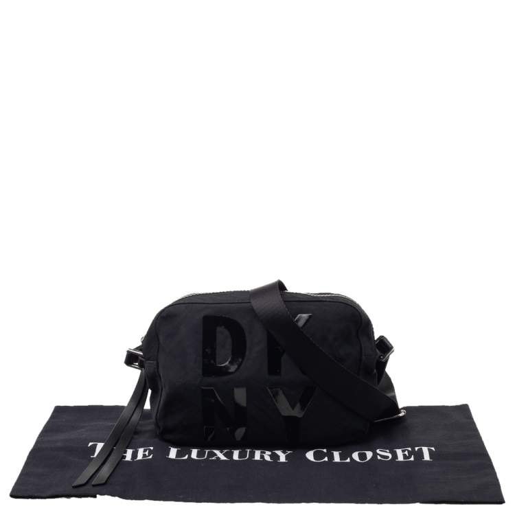 Pre Owned DKNY Black Nylon And Leather Crossbody Bag