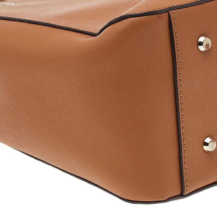 مملوكة مسبقًا DKNY Brown Leather Bryant Park Chain Tote