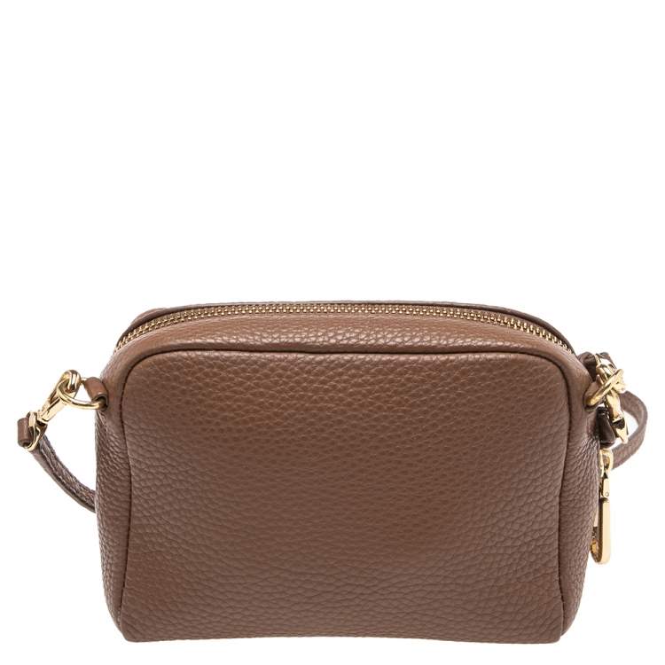 Pre Owned Dkny Brown Grained Leather Front Pocket Camera Bag