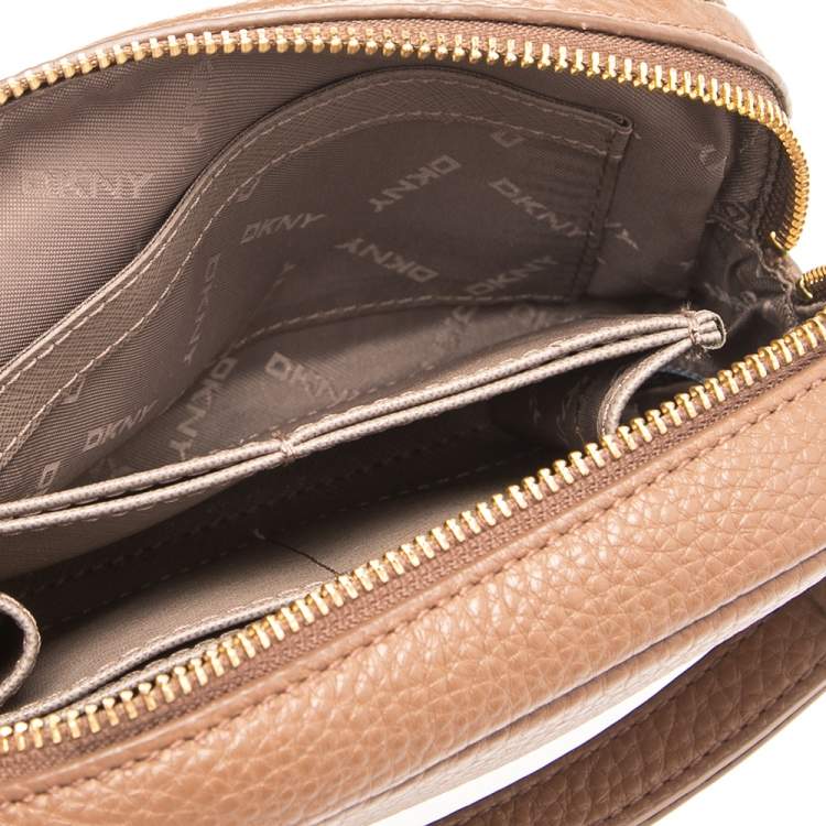 Pre Owned Dkny Brown Grained Leather Front Pocket Camera Bag