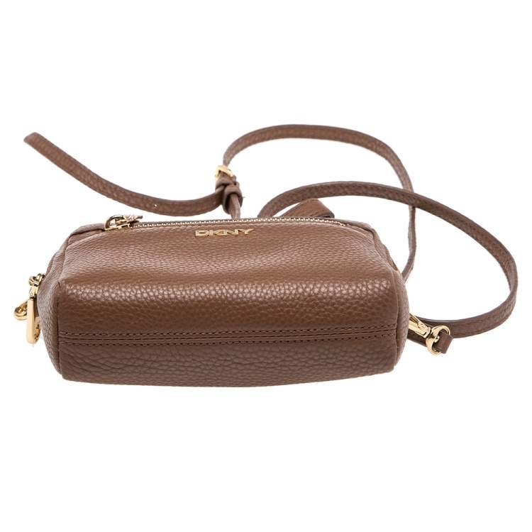 Pre Owned Dkny Brown Grained Leather Front Pocket Camera Bag