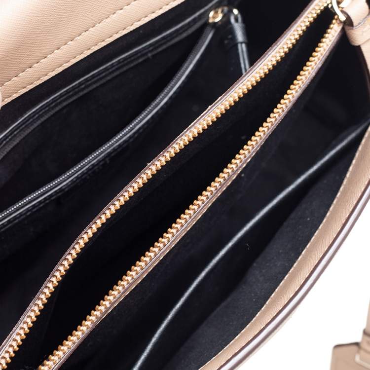Pre Owned DKNY Beige Leather Bryant Park Chain Tote