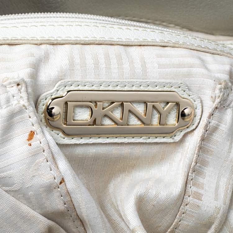 مملوكة مسبقًا DKNY Blue Leather Tote