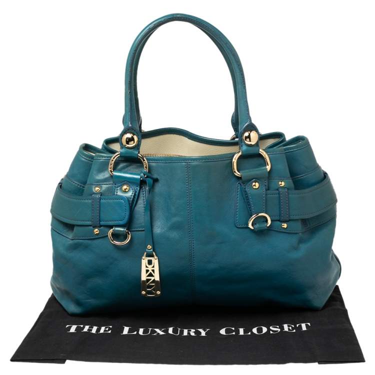 مملوكة مسبقًا DKNY Blue Leather Tote
