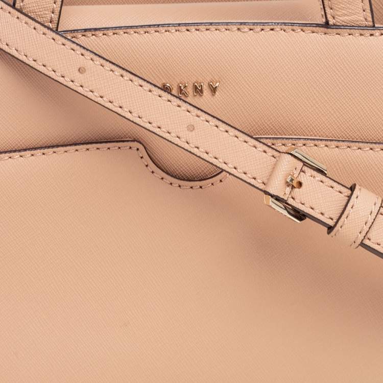 Pre Owned Dkny Beige Saffinao Leather Bryant Park Satchel