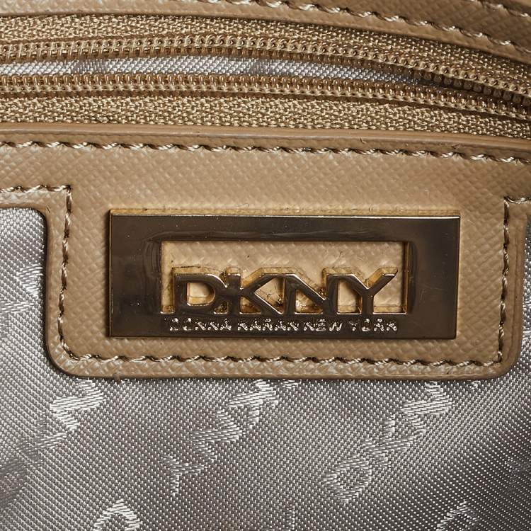 Pre Owned DKNY Beige Croc Embossed Leather Chain Shoulder Bag