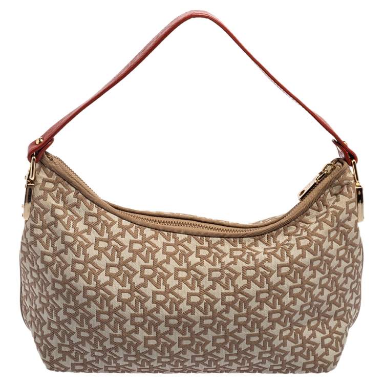 Pre Owned Dkny Beige Signature Canvas Baguette Shoulder Bag