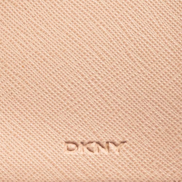 Pre Owned Dkny Pink Saffiano Leather Envelope Flap Wallet
