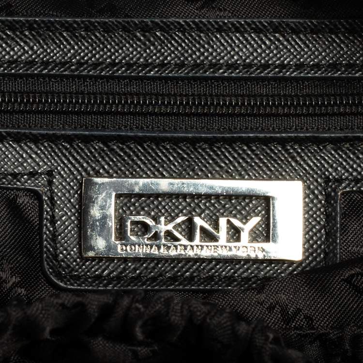 مملوكة مسبقًا DKNY Black Leather Dome Satchel