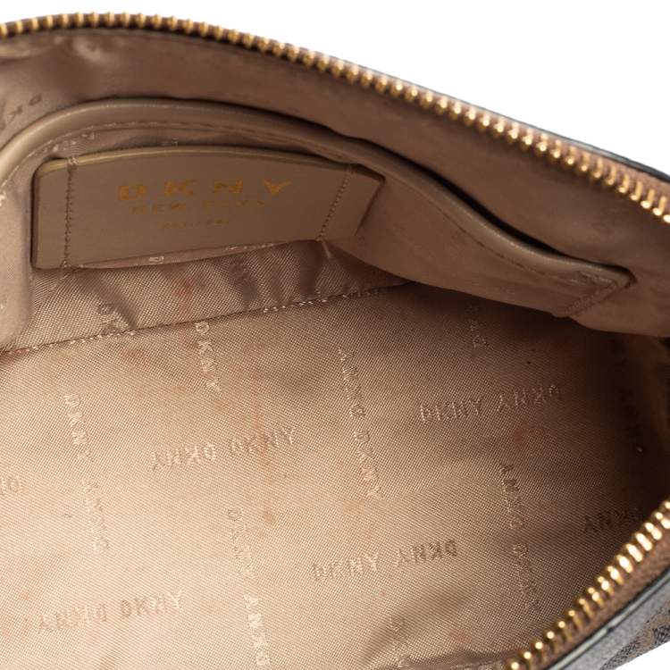 مملوكة مسبقًا DKNY Beige Signature Coated Canvas Crossbody Bag