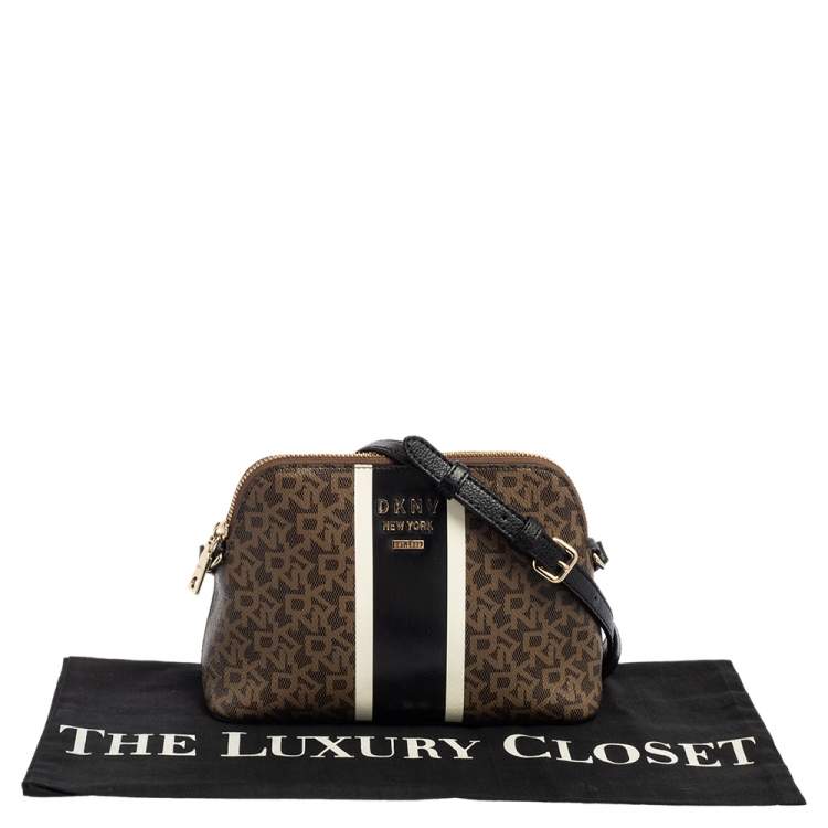 مملوكة مسبقًا DKNY Beige Signature Coated Canvas Crossbody Bag