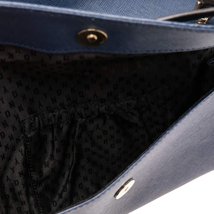 Pre Owned Dkny Blue Leather Flap Crossbody Bag