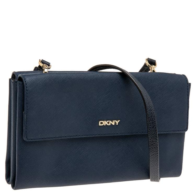 Pre Owned Dkny Blue Leather Flap Crossbody Bag
