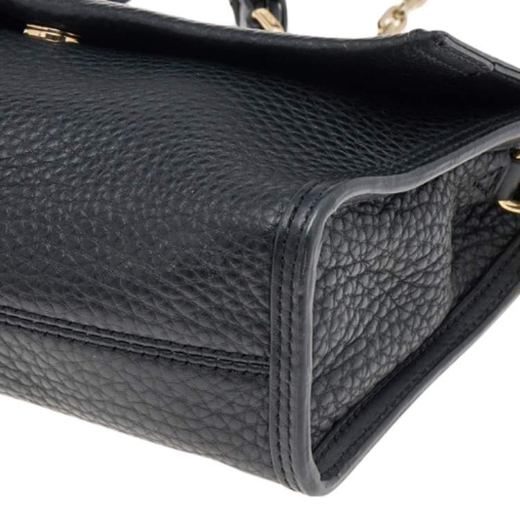 Pre Owned DKNY Black Leather Flap Crossbody Bag