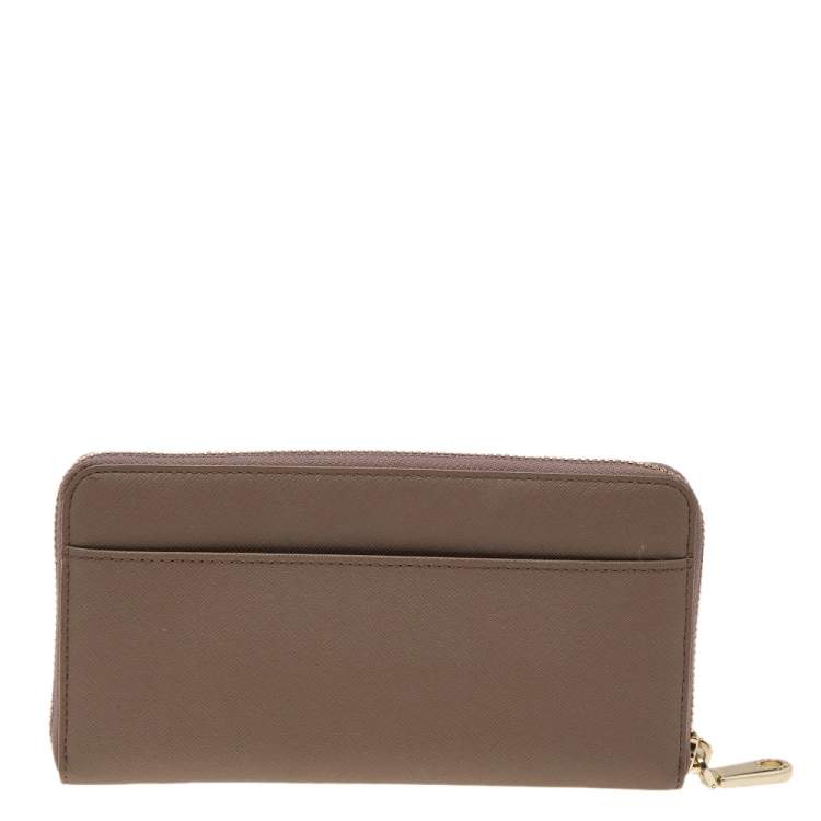 Pre Owned DKNY Dark Beige Saffiano Leather Bryant Park Zip Around Wallet