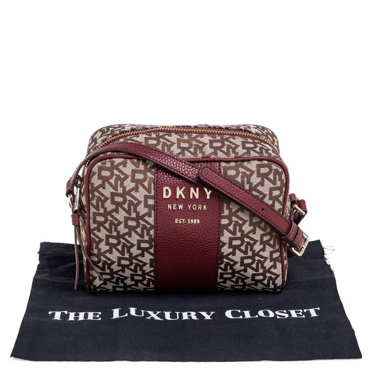 Pre Owned DKNY Burgundy/Beige Signature Canvas And Leather Noho Shoulder Bag
