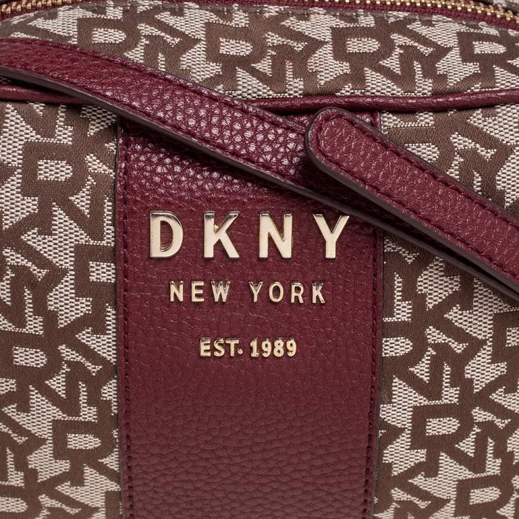 Pre Owned DKNY Burgundy/Beige Signature Canvas And Leather Noho Shoulder Bag