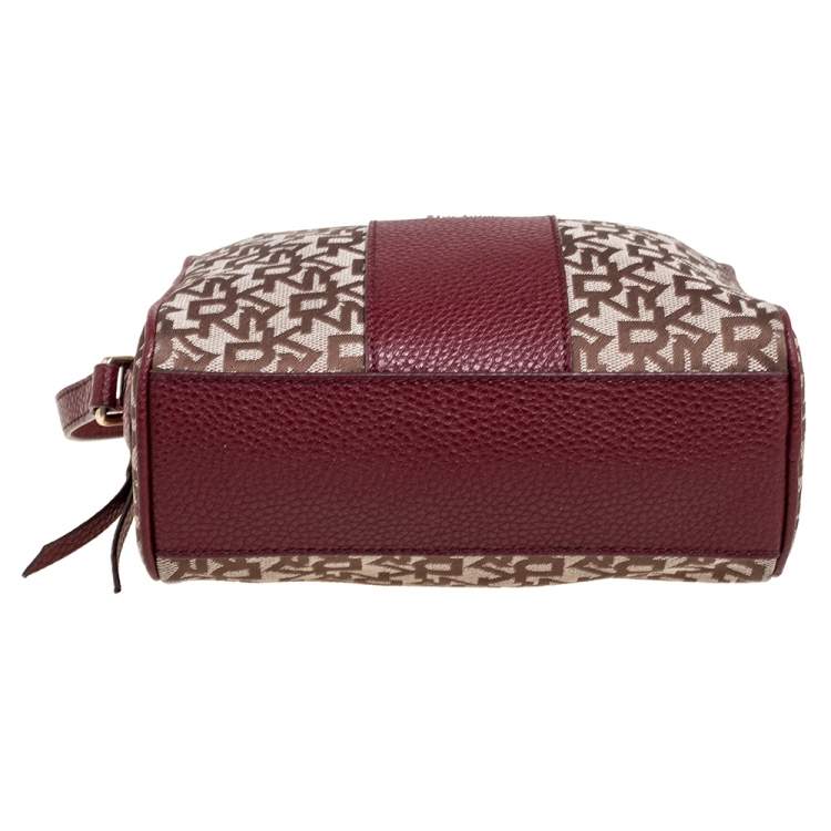 Pre Owned DKNY Burgundy/Beige Signature Canvas And Leather Noho Shoulder Bag