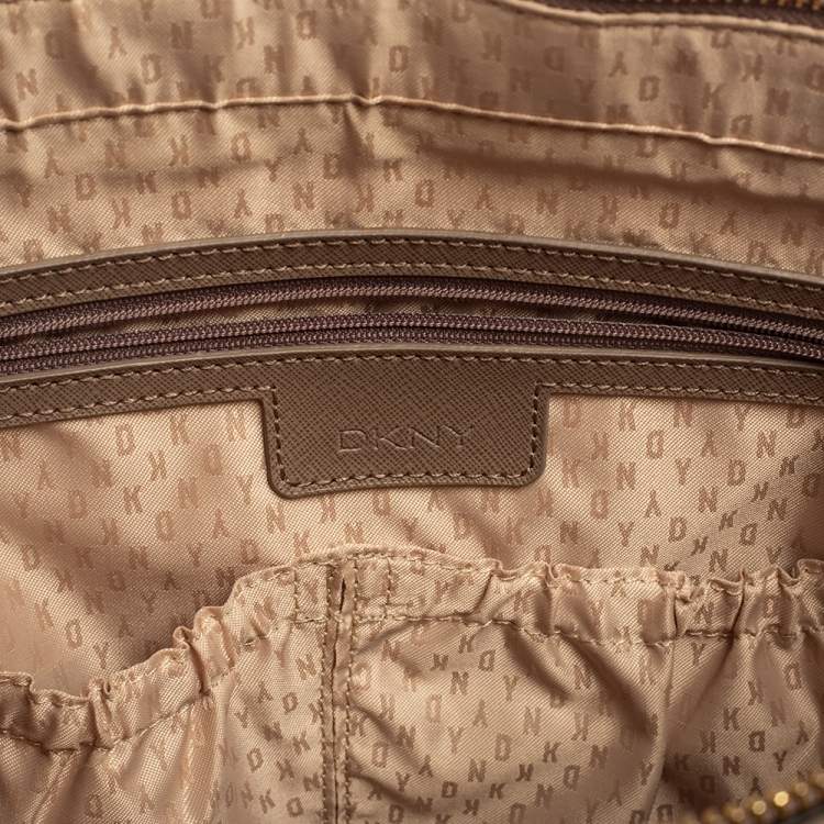 Pre Owned DKNY Grey Saffiano Leather Bryant Park Chain Tote