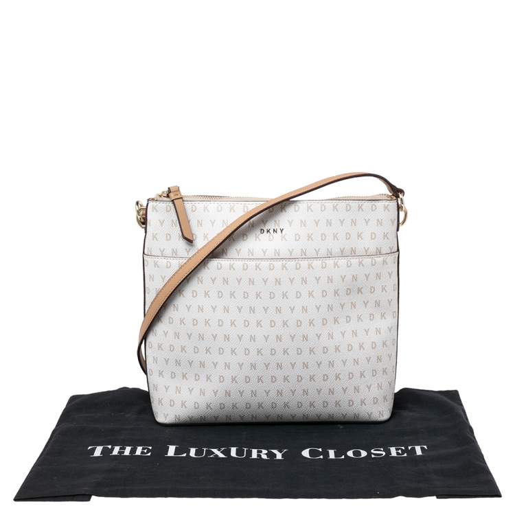 Pre Owned DKNY White/Beige Signature Coated Canvas and Leather Top Zip Shoulder Bag