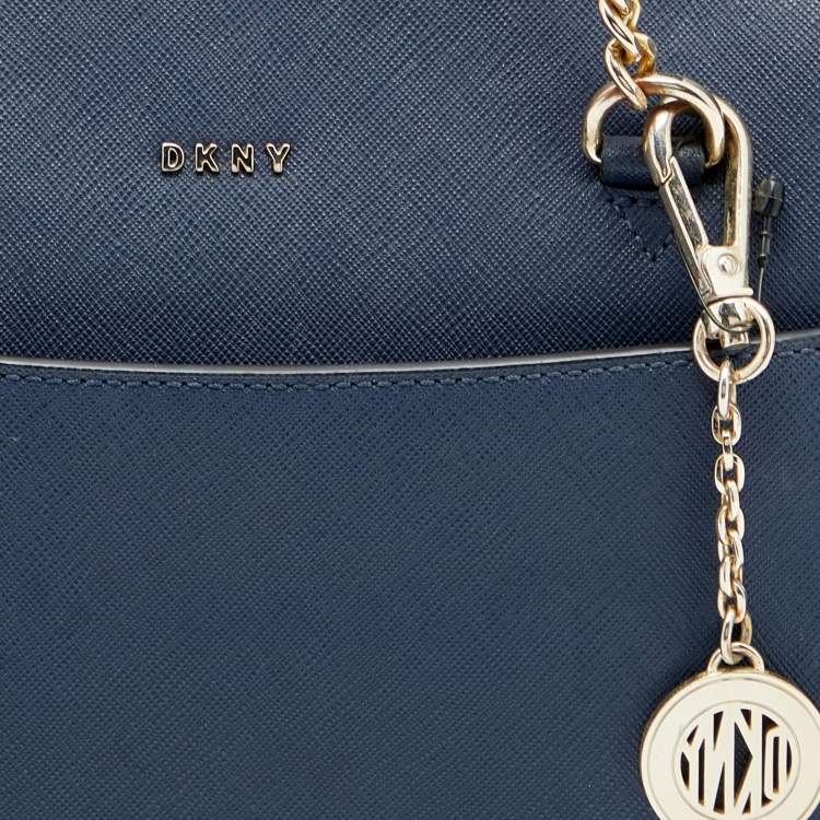 Pre Owned DKNY Navy Blue Leather Bryant Zip Top Tote