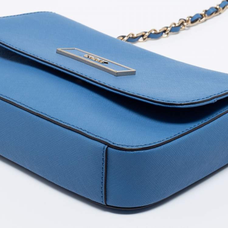 Pre Owned DKNY Blue Leather Robinson Flap Chain Crossbody Bag