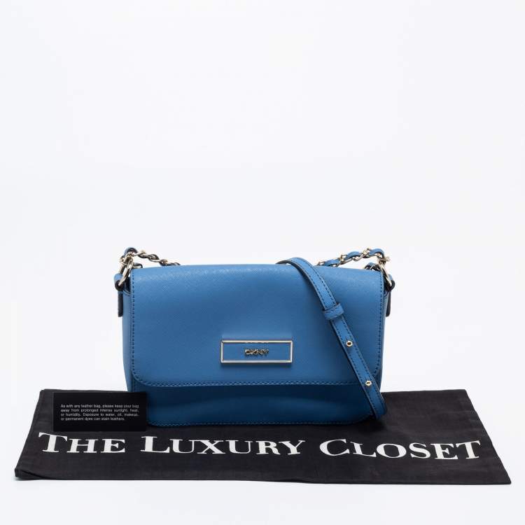 Pre Owned DKNY Blue Leather Robinson Flap Chain Crossbody Bag
