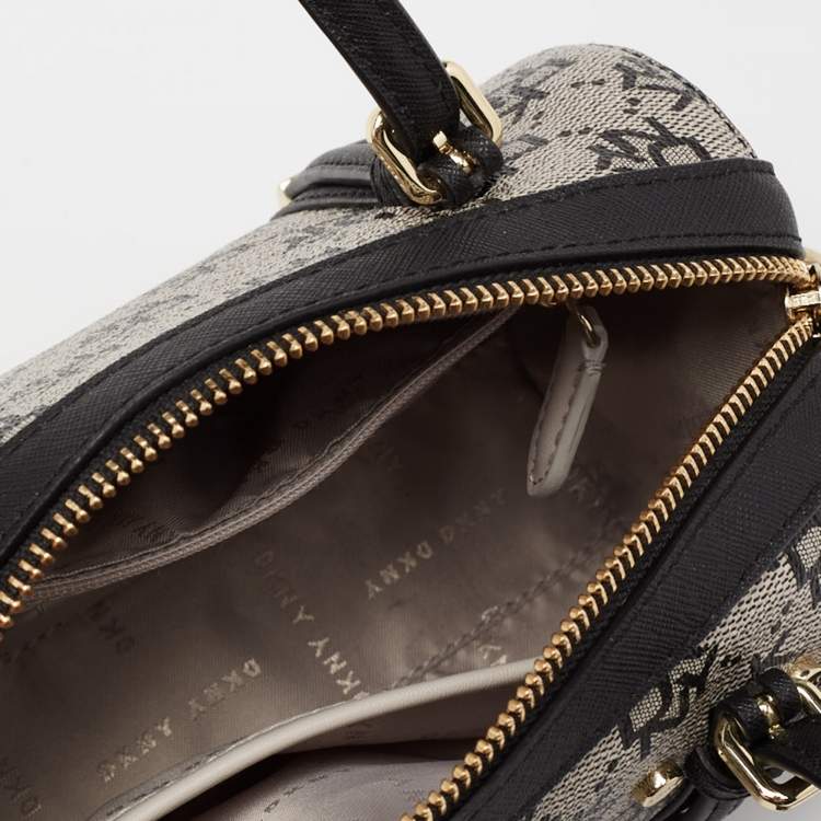 مملوكة مسبقًا DKNY Black/Grey Signature Coated Canvas and Leather Boston Bag