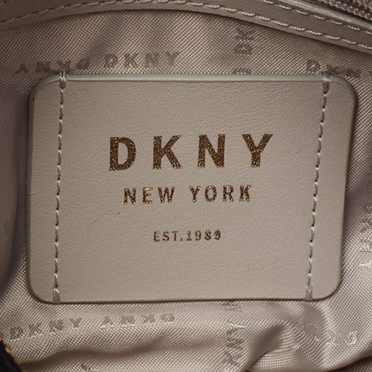 مملوكة مسبقًا DKNY Black/Grey Signature Coated Canvas and Leather Boston Bag