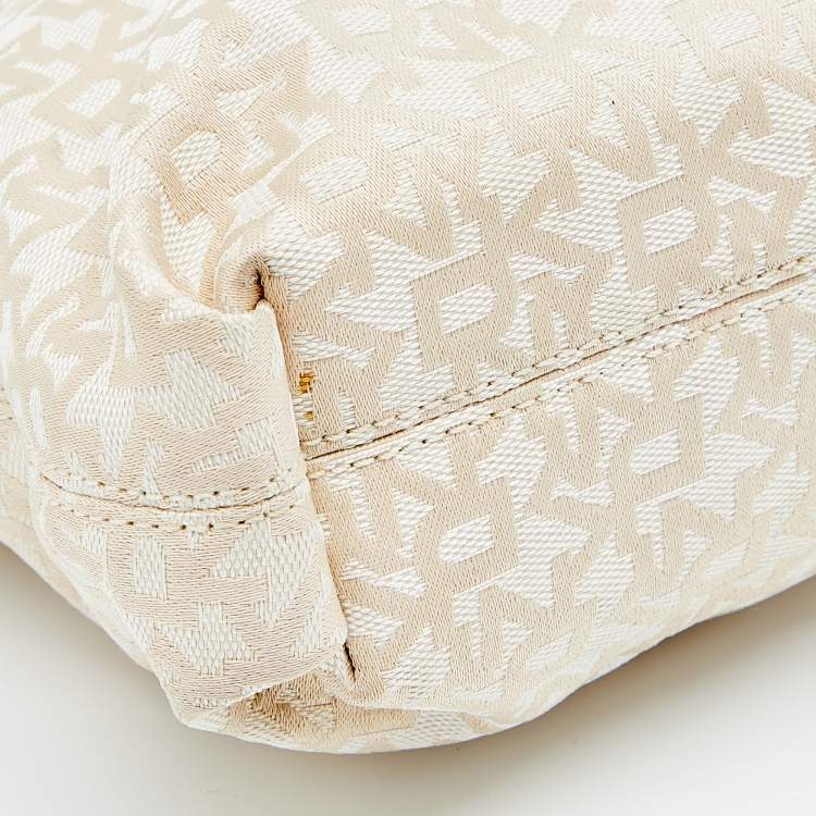 Pre Owned DKNY Beige/White Signature Canvas And Leather Shoulder Bag