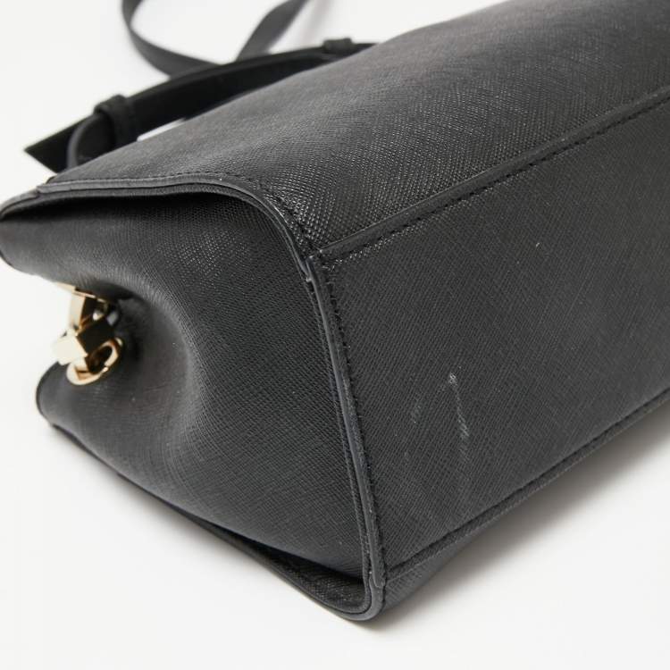 Pre Owned DKNY Black Saffiano Leather Pocket Satchel