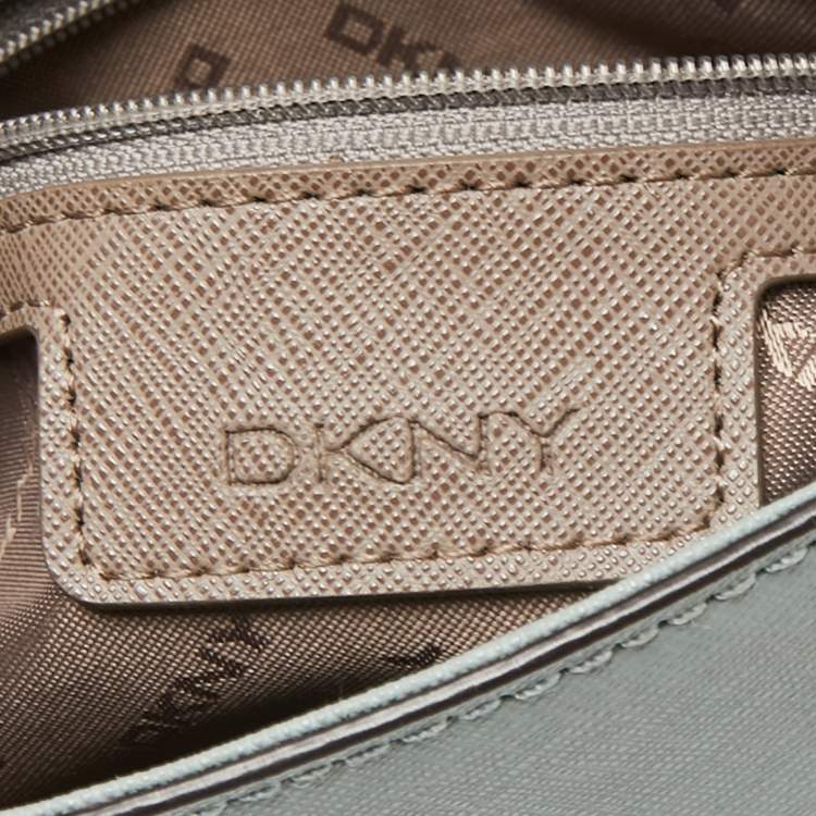 Pre Owned Dkny Pale Blue Saffiano Leather Flap Chain Crossbody Bag