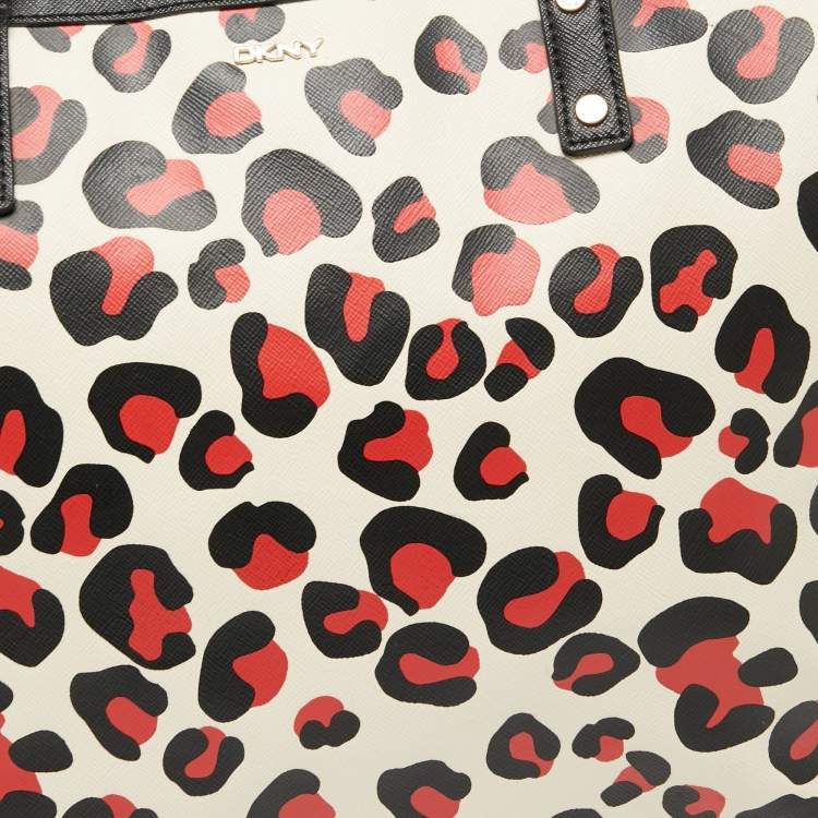 Pre Owned Dkny Black/Red Leopard Print Coated Canvas Zip Tote