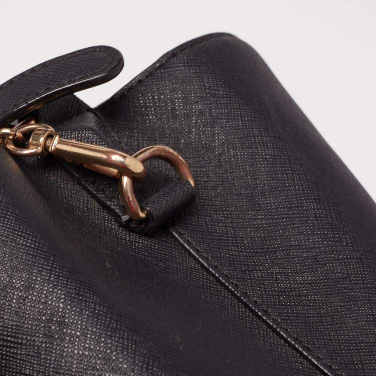 Pre Owned Dkny Black Leather Bucket Bag