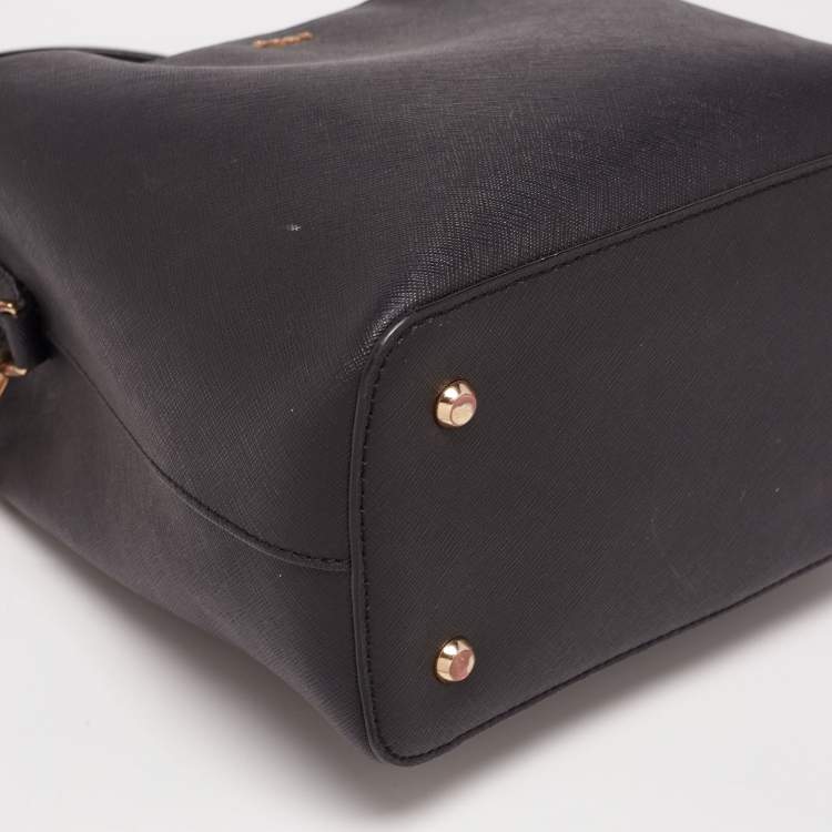 Pre Owned Dkny Black Leather Bucket Bag