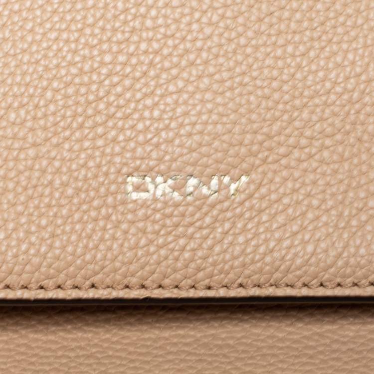 Pre Owned DKNY Beige Leather Bryant Flap Crossbody Bag