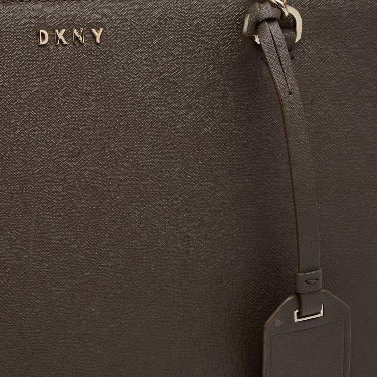 Pre Owned DKNY Olive Green Leather Bryant Park Chain Tote