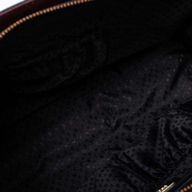 مملوكة مسبقًا DKNY Burgundy Leather Zip Tote