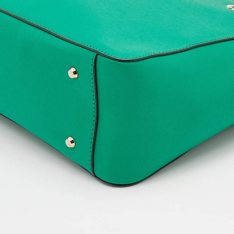 مملوكة مسبقًا DKNY Green Saffiano Leather Bryant Park Chain Tote