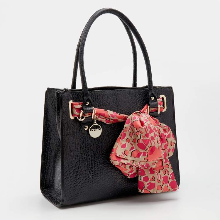 مملوكة مسبقًا DKNY Black Textured Leather Scarf Tote