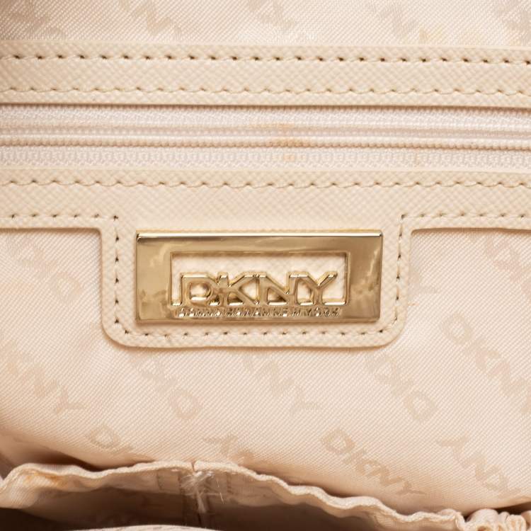 Pre Owned DKNY Beige Glossy Leather Double Zip Tote