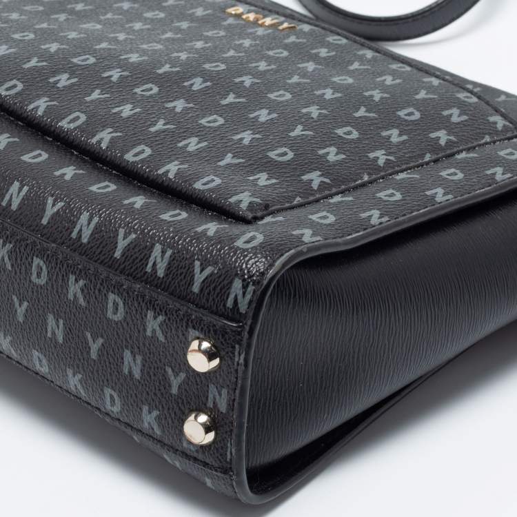 Pre Owned DKNY Black/Grey Coated Canvas Ava Zip Crossbody Bag