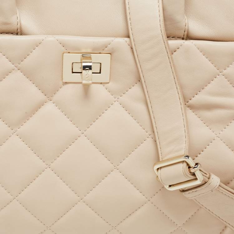 Pre Owned DKNY Beige Quilted Leather Side Chain Turnlock Tote