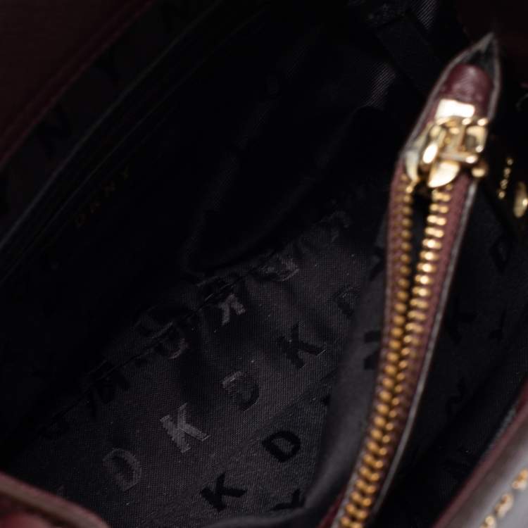 Pre Owned DKNY Burgundy Leather Bucket Bag