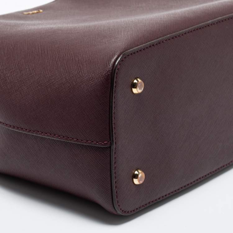 Pre Owned DKNY Burgundy Leather Bucket Bag