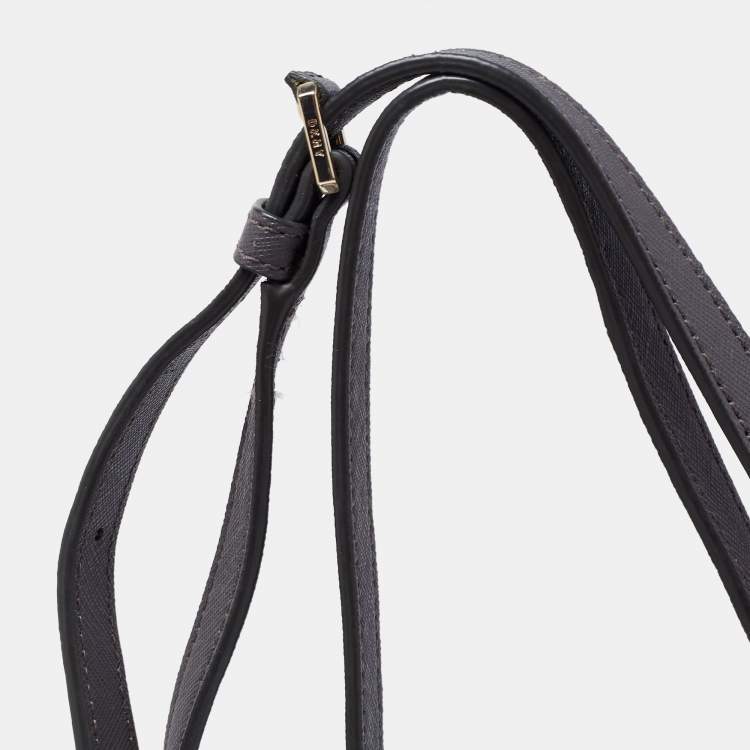 Pre Owned DKNY Grey Saffiano Leather Robinson Flap Crossbody Bag