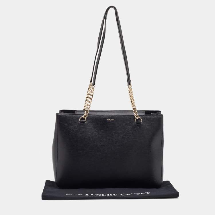مملوكة مسبقًا DKNY Black Leather Magnetic Flap Chain Tote