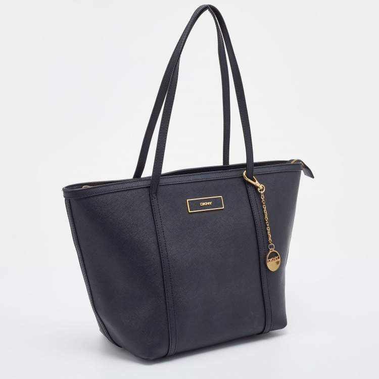 Pre Owned DKNY Black Leather Zip Top Tote