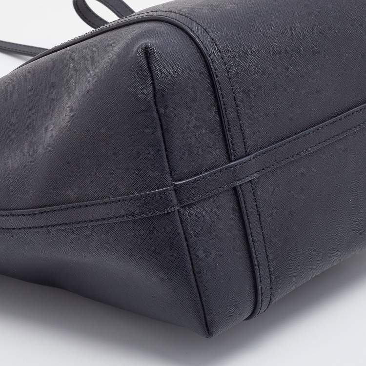 Pre Owned DKNY Black Leather Zip Top Tote