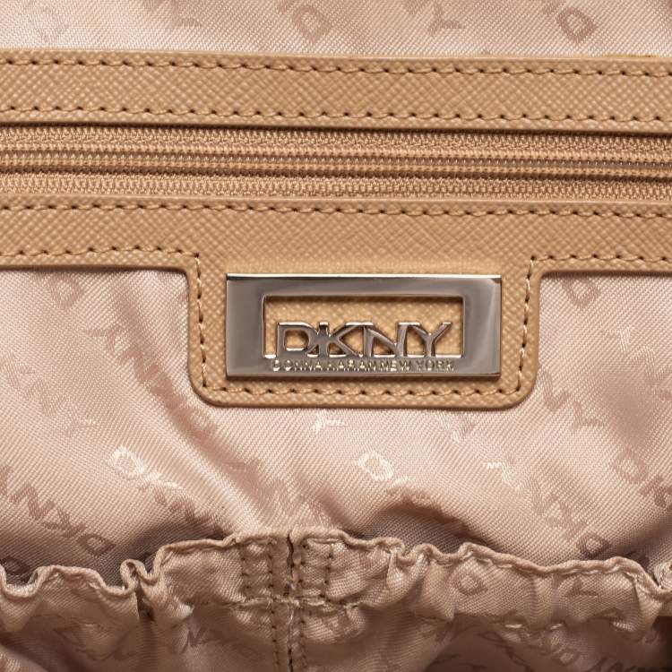 مملوكة مسبقًا DKNY Burgundy/Black Leather Logo Satchel